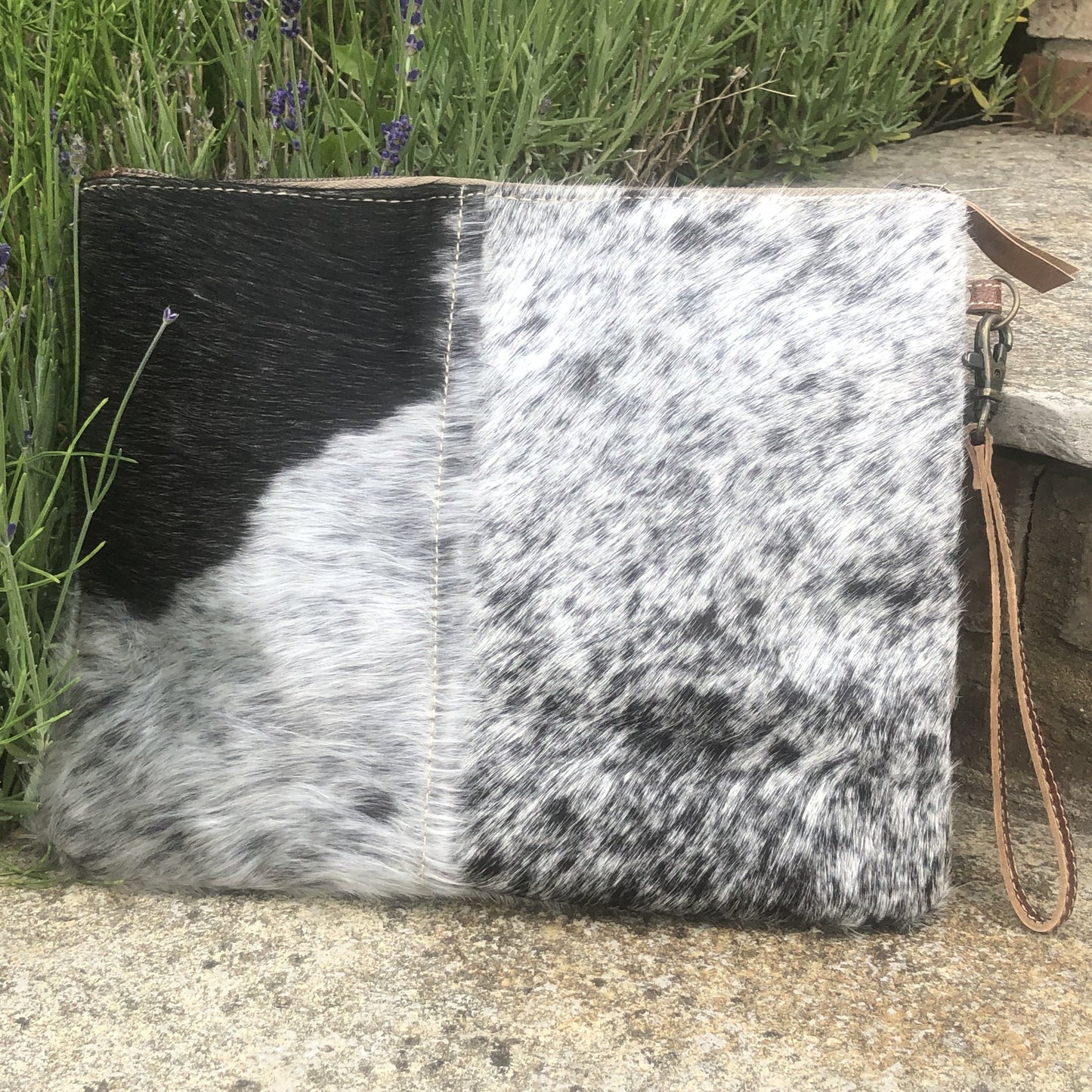 Large Gaucho Clutch – Black, Dark Brown & White