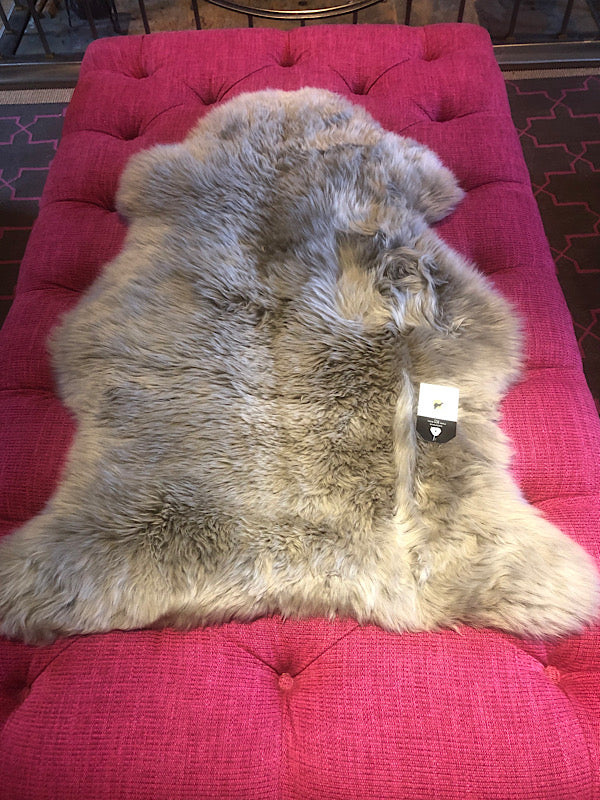 Icelandic Sheepskin Rug - Shaved - Vole