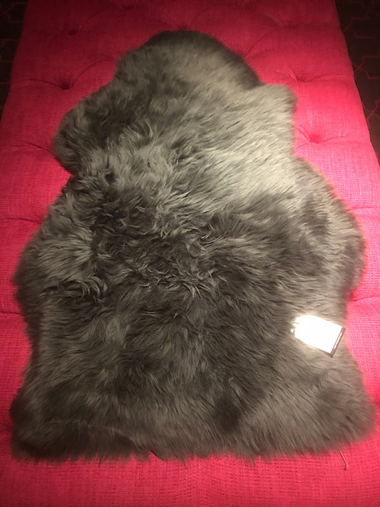 Icelandic Sheepskin Rug - Shaved - Dark Grey